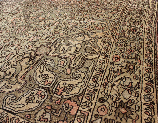 Vintage Turkish Sivas with Floral Central Medallion in Coral and Earthy Tones Measures: 5'6 x 9'11 This Turkish Sivas showcases a floral design utilizing botanical motifs spread through the central medallion, continuing across to the ... - Keivan Woven ArtsEN - 112309 - 3138Rug