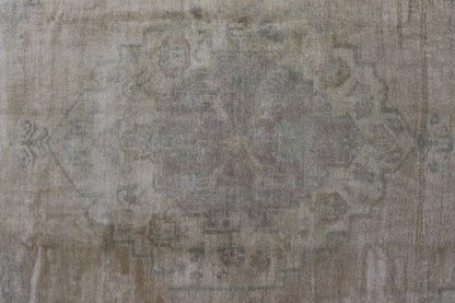 Light color Oushak Vintage Rug With Pastel Colors in Tan, Green, Butter Yellow and Taupe Light color Vintage Oushak Rug With Central Medallion in Faded Design. rug, EN - 112333, country of origin / type: Turkey / Oushak, circa mid - 20th century. Me... - Keivan Woven ArtsEN - 112333 - 2752Rug