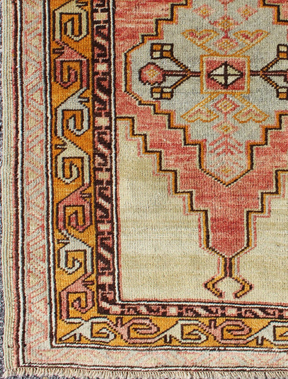 Keivan Woven Arts, En - 112395, 1930's Turkish Oushak Rug - 27 39 Colorful stylized antique Turkish Oushak rug with layered tribal medallion, rug en - 112395, country of origin / type: Turkey / Oushak, circa 1930 This antique Turkish Oushak rug ... - Keivan Woven ArtsEN - 112395 - 2695Rug