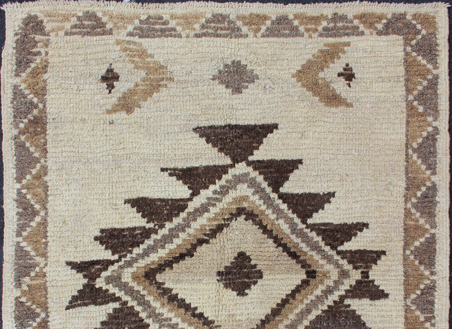 Keivan Woven Arts - Natural Colors Turkish Tulu Carpet with Tribal Design in Shades of Earth Tones, Tulu rugs, Moroccan Rugs, Vintage Tulu, Vintage Moroccan Measures: 3'6 x 4'6 Natural Turkish Tulu Carpet with Tribal Design Keivan Woven Arts / r... - Keivan Woven ArtsEN - 112435 - 2782Rug