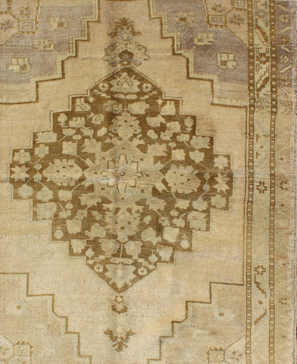 Mid 20th Century Vintage Turkish Oushak Rug With Geometric Patterns - Keivan Woven ArtsEN - 115823