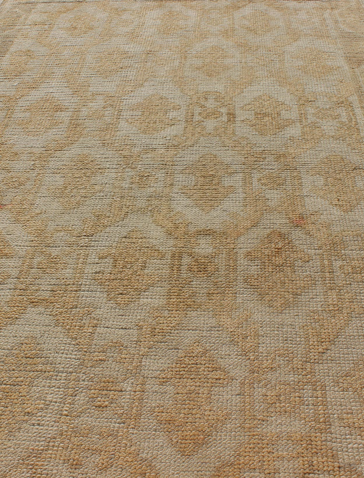 Muted Midcentury Turkish Oushak Runner with Latticework Design in Cream, yellow and taupe Measures: 3'3 x 8'7 Set on a cream - colored field with an all - over similarly - toned pattern, this beautiful midcentury Turkish Oushak rug (circa 1... - Keivan Woven ArtsEN - 115963 - 2077
