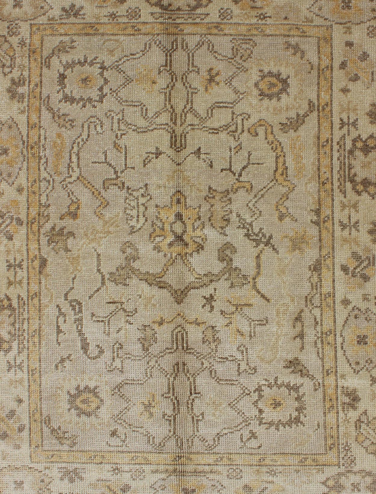 Reproduction Turkish Oushak Rug with Stylized Floral Design in Earth Tone Colors Keivan Woven Arts, En - 123486, Turkish Oushak Rug from Turkey, rug EN - 123486, country of origin / type: Turkey / Oushak, circa 2000 This reproduction Turkish Ous... - Keivan Woven ArtsEN - 123486 - 3391Rug