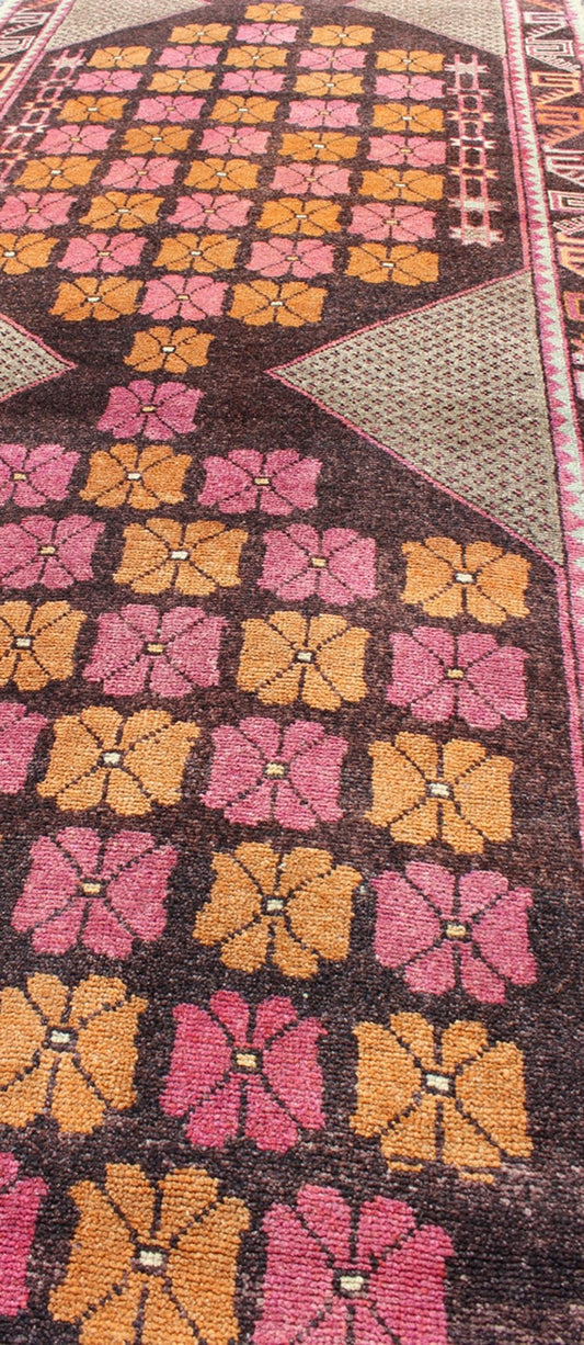 Medallion vintage Turkish oushak runner in chocolate brown, orange and pink, rug en - 123947, country of origin / type: Turkey / Oushak, circa 1940. This beautiful vintage Oushak runner from mid - 20th century Turkey features a Classic Oushak design... - Keivan Woven ArtsEN - 123947 - 5538Rug