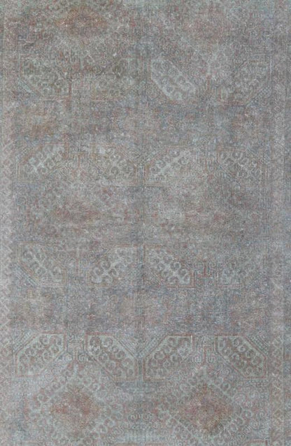 Muted Antique Turkish Sivas with Floating Design Antique muted design Oushak rug from Turkey, Keivan Woven Arts / rug EN - 123988, country of origin / type: Turkey / Oushak, circa 1930. This antique Turkish Oushak rug features a muted desig... - Keivan Woven ArtsEN - 123988 - 6624Rug