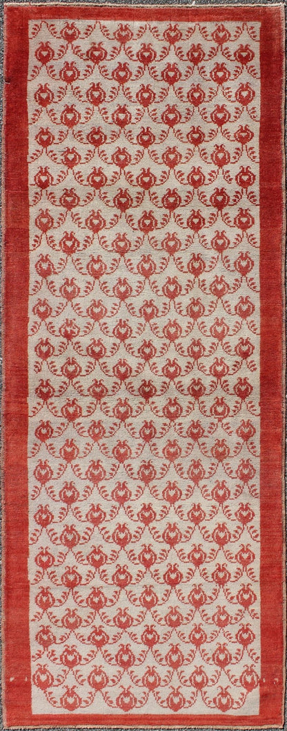 Midcentury Turkish Tulu runner with interconnected blossom design in red, ivory, rug en - 127, country of origin / type: Turkey / Tulu, circa 1950 This unique Turkish Oushak runner features an all - over design of vibrant blossom motifs, connected b... - Keivan Woven ArtsEN - 127 - 4355Rug