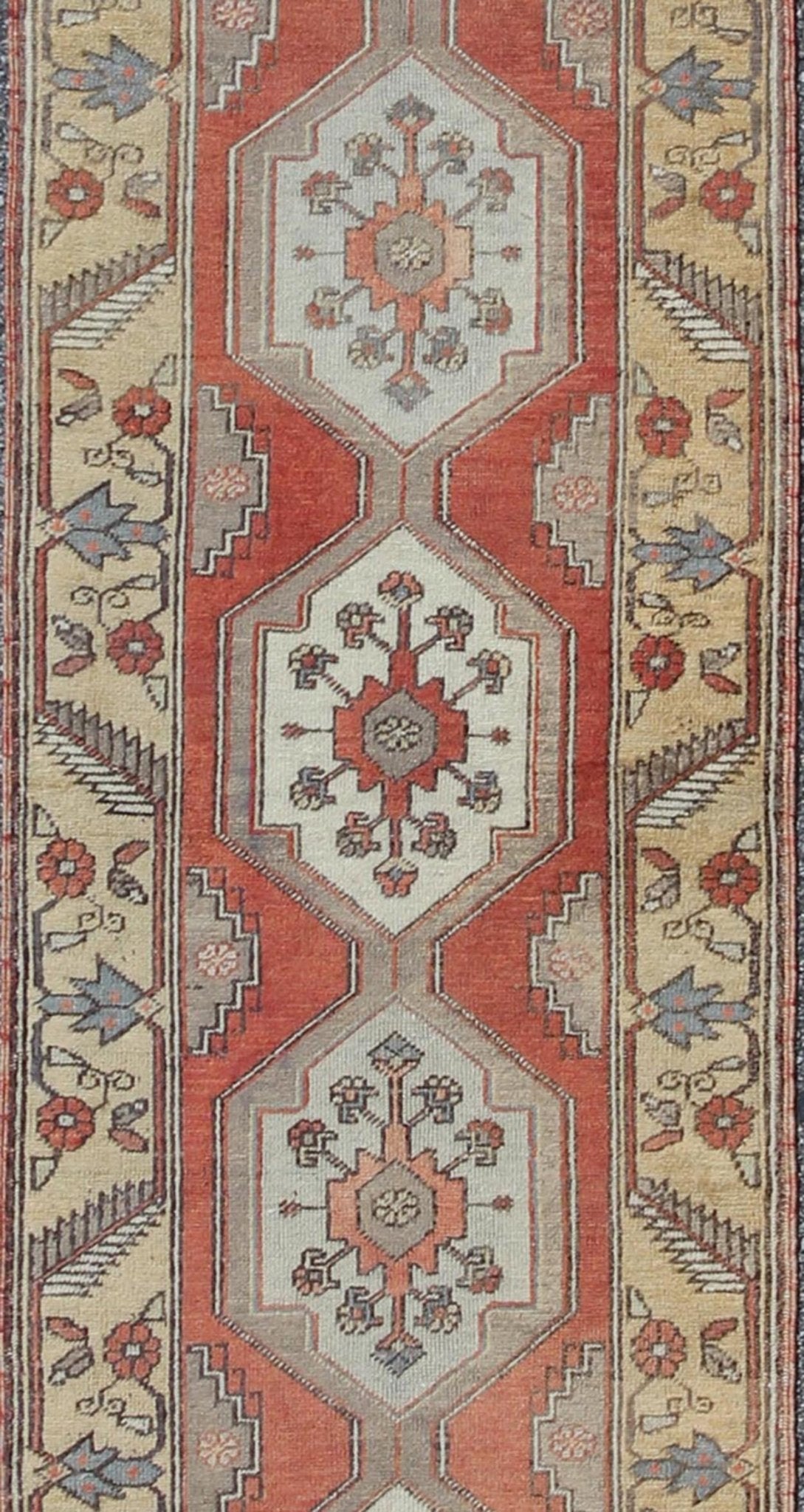 Sub - Geometric Tribal Vintage Oushak Runner from Early 20th Century Turkey kwarugs Sub - geometric tribal vintage Oushak runner from early 20th century Turkey, rug en - 134, country of origin / type: Turkey / Oushak, circa 1920 This antique Tu... - Keivan Woven ArtsEN - 134 - 3437Rug