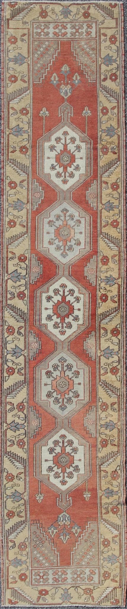 Sub - Geometric Tribal Vintage Oushak Runner from Early 20th Century Turkey kwarugs Sub - geometric tribal vintage Oushak runner from early 20th century Turkey, rug en - 134, country of origin / type: Turkey / Oushak, circa 1920 This antique Tu... - Keivan Woven ArtsEN - 134 - 3437Rug