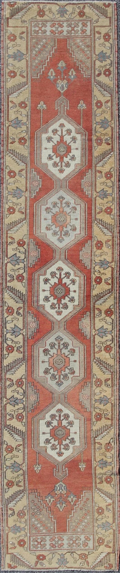 Sub - Geometric Tribal Vintage Oushak Runner from Early 20th Century Turkey kwarugs Sub - geometric tribal vintage Oushak runner from early 20th century Turkey, rug en - 134, country of origin / type: Turkey / Oushak, circa 1920 This antique Tu... - Keivan Woven ArtsEN - 134 - 3437Rug