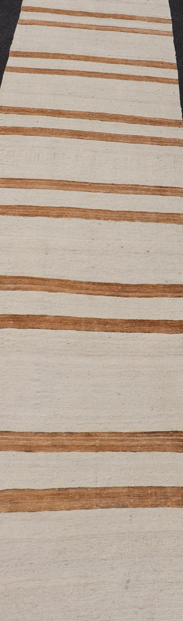 Vintage Turkish Kilim Runner with Horizontal Stripes In Ivory And Cognac. Country of origin: Turkey; Type: Kilim; Design: Minimal, Striped, Modern; Keivan Woven Arts: Rug EN - 13429; vintage Turkish Kilim Runner with horizontal stripes; vintage Turkish R... - Keivan Woven ArtsEN - 13429 - 23522Rug