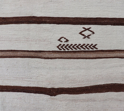 Measures: 5'8 x 12'3 Flat - Weave Kilim Vintage Gallery Rug from Turkey with Horizontal Stripes. Keivan Woven Arts / rug EN - 13434, country of origin / type: Turkey / Kilim, circa 1950 This vintage flat - woven Kilim features a minimalist design ... - Keivan Woven ArtsEN - 13434 - 22698Rug