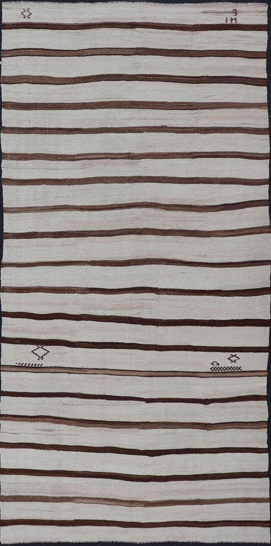 Measures: 5'8 x 12'3 Flat - Weave Kilim Vintage Gallery Rug from Turkey with Horizontal Stripes. Keivan Woven Arts / rug EN - 13434, country of origin / type: Turkey / Kilim, circa 1950 This vintage flat - woven Kilim features a minimalist design ... - Keivan Woven ArtsEN - 13434 - 22698Rug