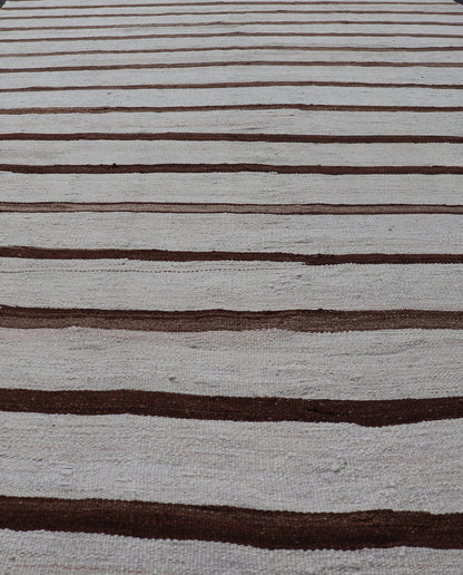 Measures: 5'8 x 12'3 Flat - Weave Kilim Vintage Gallery Rug from Turkey with Horizontal Stripes. Keivan Woven Arts / rug EN - 13434, country of origin / type: Turkey / Kilim, circa 1950 This vintage flat - woven Kilim features a minimalist design ... - Keivan Woven ArtsEN - 13434 - 22698Rug