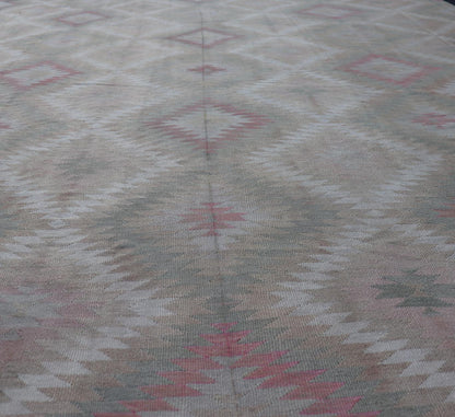 Measures: 8'0 x 11'0 Vintage Turkish Flat Weave Rug with Geometric Diamond Design in Green and Pink. Keivan Woven Arts / rug EN - 13440, country of origin / type: Turkey / Kilim, circa 1950. This geometric Kilim from Turkey bears a repeating l... - Keivan Woven ArtsEN - 13440 - 21621Rug