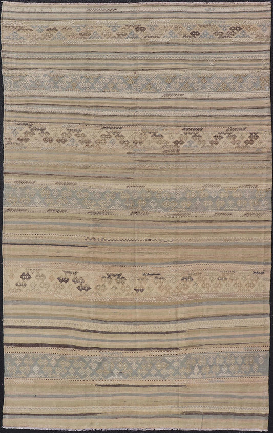 Measures: 5'3 x 9'0 Turkish Vintage Kilim With Embroidered Motifs in Earthy Tones with Blue - Gray. Keivan Woven Arts / rug EN - 13495, country of origin / type: Turkey / Kilim, circa 1950 This flat - woven Kilim from Turkey features an enticing c... - Keivan Woven ArtsEN - 13495 - 21727