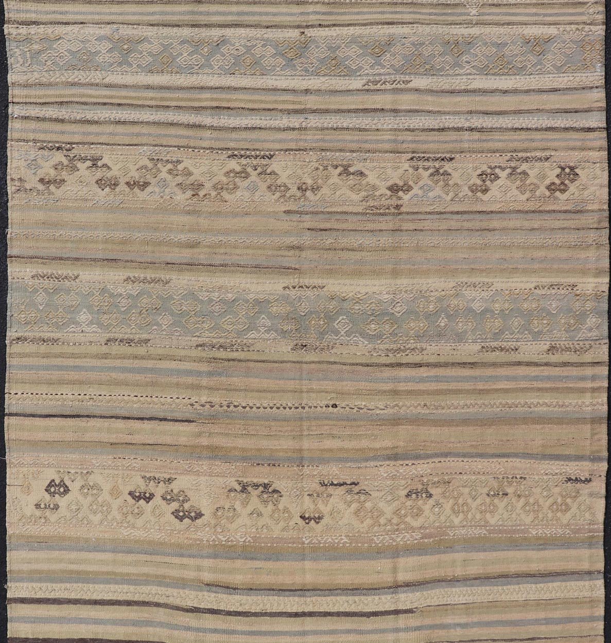 Measures: 5'3 x 9'0 Turkish Vintage Kilim With Embroidered Motifs in Earthy Tones with Blue - Gray. Keivan Woven Arts / rug EN - 13495, country of origin / type: Turkey / Kilim, circa 1950 This flat - woven Kilim from Turkey features an enticing c... - Keivan Woven ArtsEN - 13495 - 21727Rug