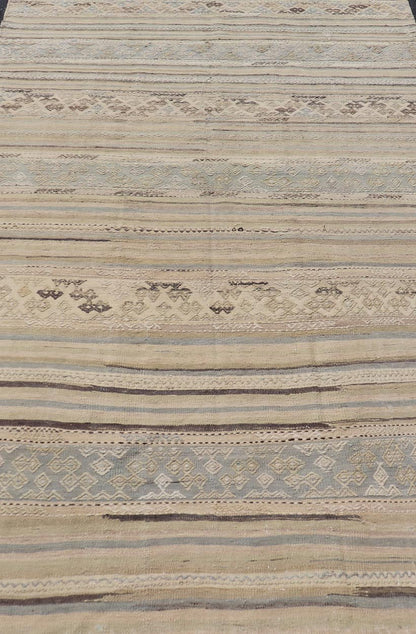 Measures: 5'3 x 9'0 Turkish Vintage Kilim With Embroidered Motifs in Earthy Tones with Blue - Gray. Keivan Woven Arts / rug EN - 13495, country of origin / type: Turkey / Kilim, circa 1950 This flat - woven Kilim from Turkey features an enticing c... - Keivan Woven ArtsEN - 13495 - 21727Rug