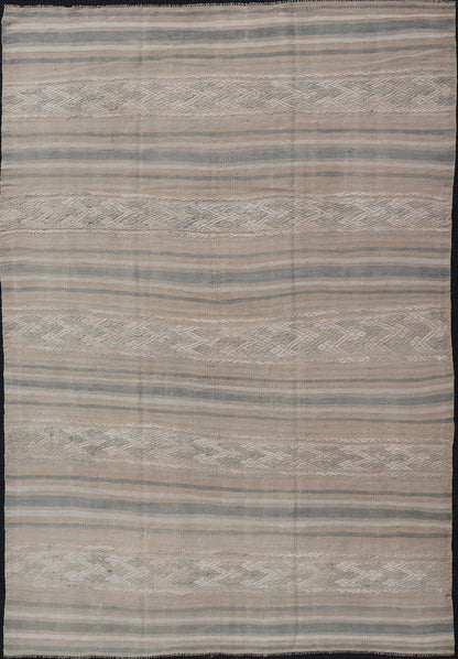 Measures: 5'0 x 7'8 Turkish Vintage Flat - Weave Kilim with Tribal Embroideries in Earthy Tones. Keivan Woven Arts / rug EN - 13605, country of origin / type: Turkey / Kilim, circa 1950 This vintage Turkish Kilim rug features a contemporary geom... - Keivan Woven ArtsEN - 13605 - 21733Rug