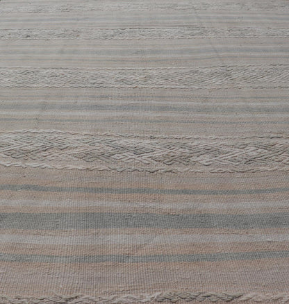 Measures: 5'0 x 7'8 Turkish Vintage Flat - Weave Kilim with Tribal Embroideries in Earthy Tones. Keivan Woven Arts / rug EN - 13605, country of origin / type: Turkey / Kilim, circa 1950 This vintage Turkish Kilim rug features a contemporary geom... - Keivan Woven ArtsEN - 13605 - 21733Rug