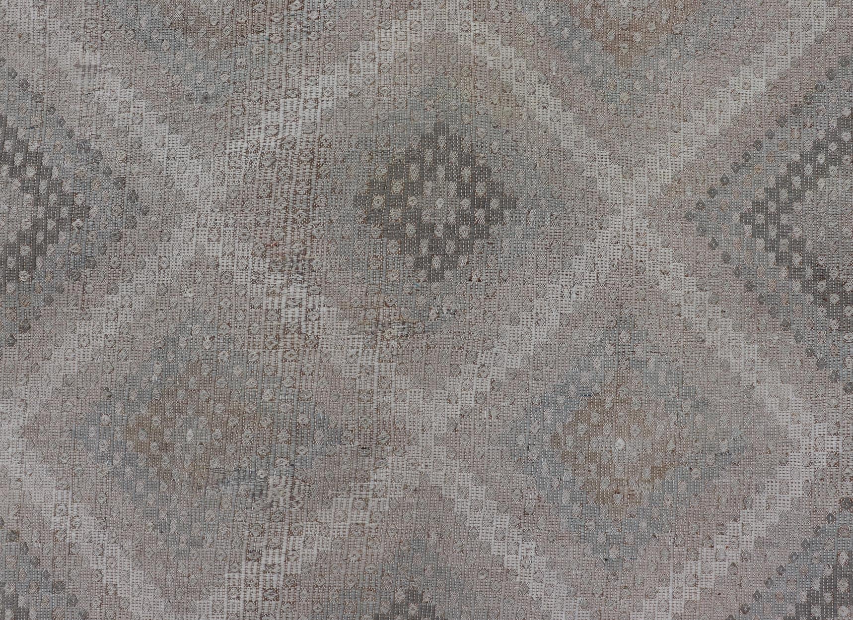 Vintage Turkish Flat - Weave Embroidered Rug with Geometric Diamond Design Embroidered vintage flat weave rug from Turkey in shades of tan, taupe, gray cream and neutrals with geometric pattern, Keivan Woven Arts / rug EN - 13653, country of origin ... - Keivan Woven ArtsEN - 13653 - 19256