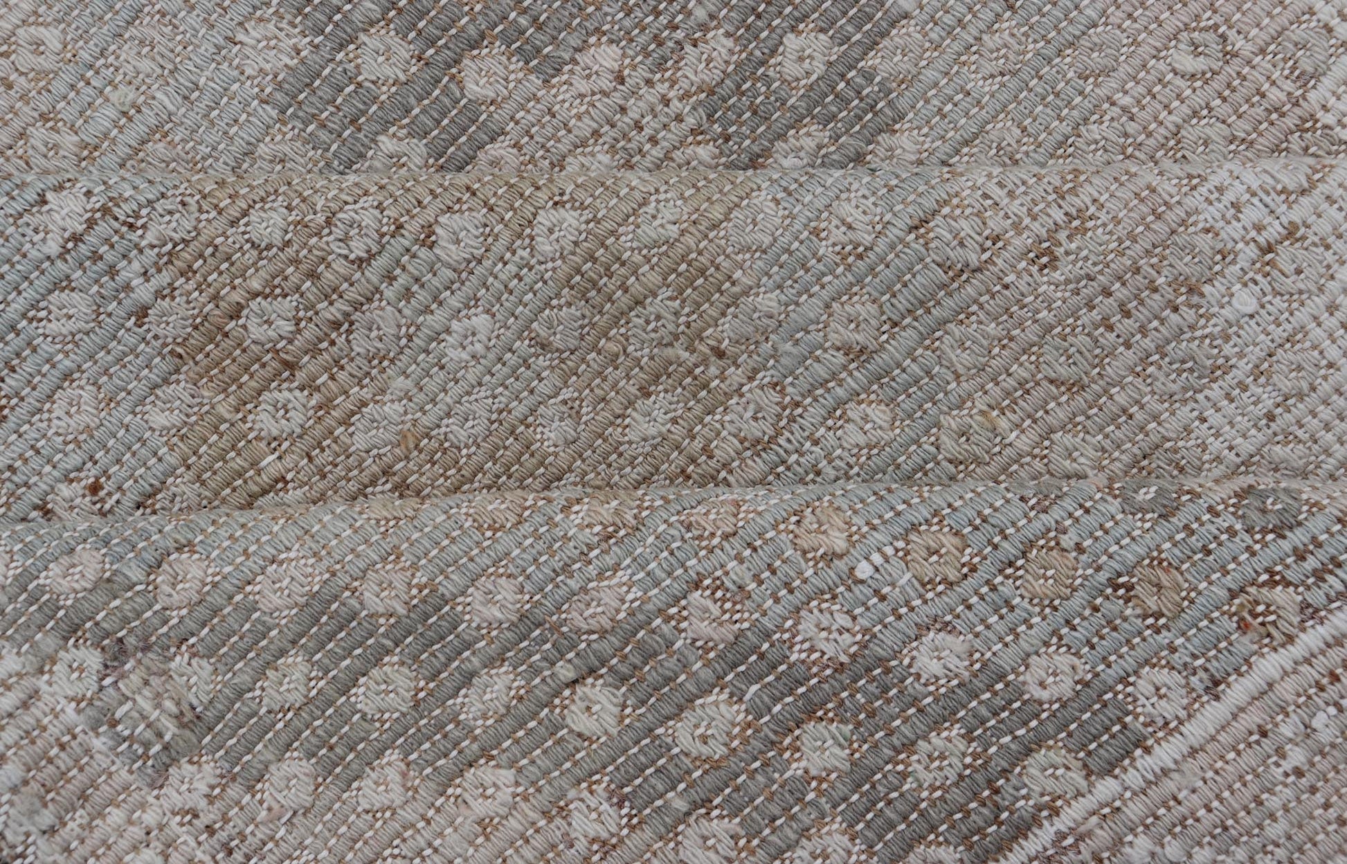 Vintage Turkish Flat - Weave Embroidered Rug with Geometric Diamond Design Embroidered vintage flat weave rug from Turkey in shades of tan, taupe, gray cream and neutrals with geometric pattern, Keivan Woven Arts / rug EN - 13653, country of origin ... - Keivan Woven ArtsEN - 13653 - 19256