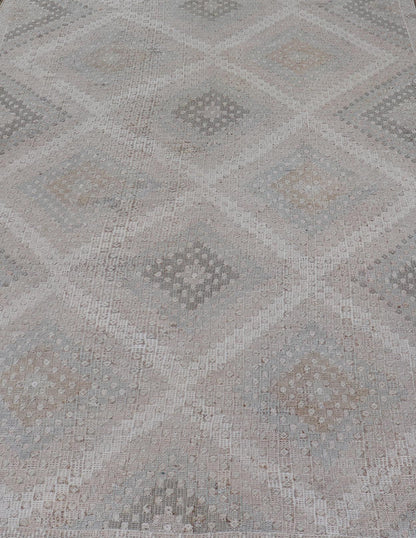 Vintage Turkish Flat - Weave Embroidered Rug with Geometric Diamond Design Embroidered vintage flat weave rug from Turkey in shades of tan, taupe, gray cream and neutrals with geometric pattern, Keivan Woven Arts / rug EN - 13653, country of origin ... - Keivan Woven ArtsEN - 13653 - 19256