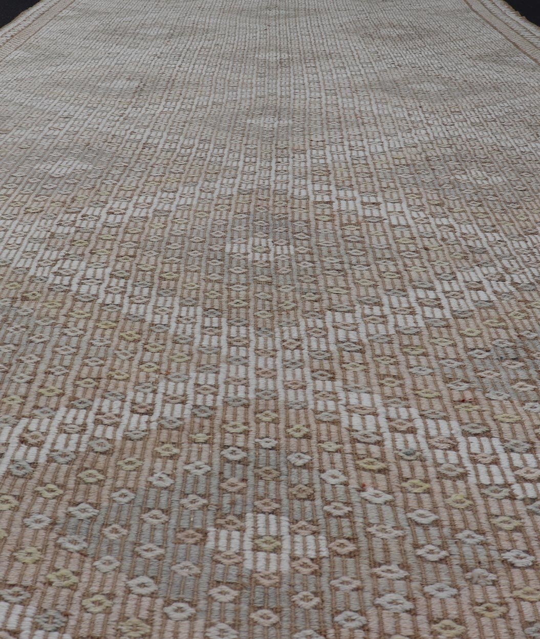 nan - Keivan Woven ArtsEN - 13764 - 26028Rug