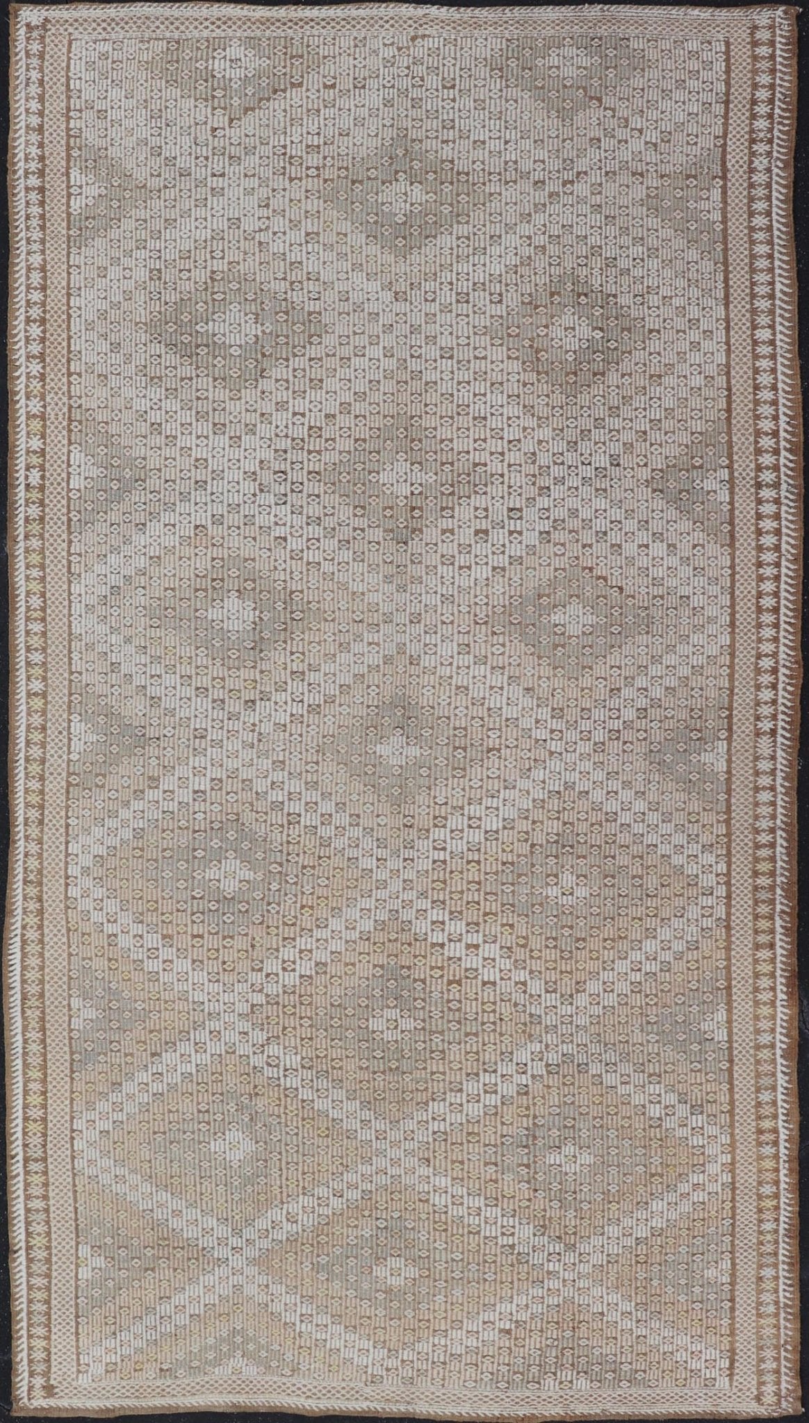 nan - Keivan Woven ArtsEN - 13764 - 26028Rug