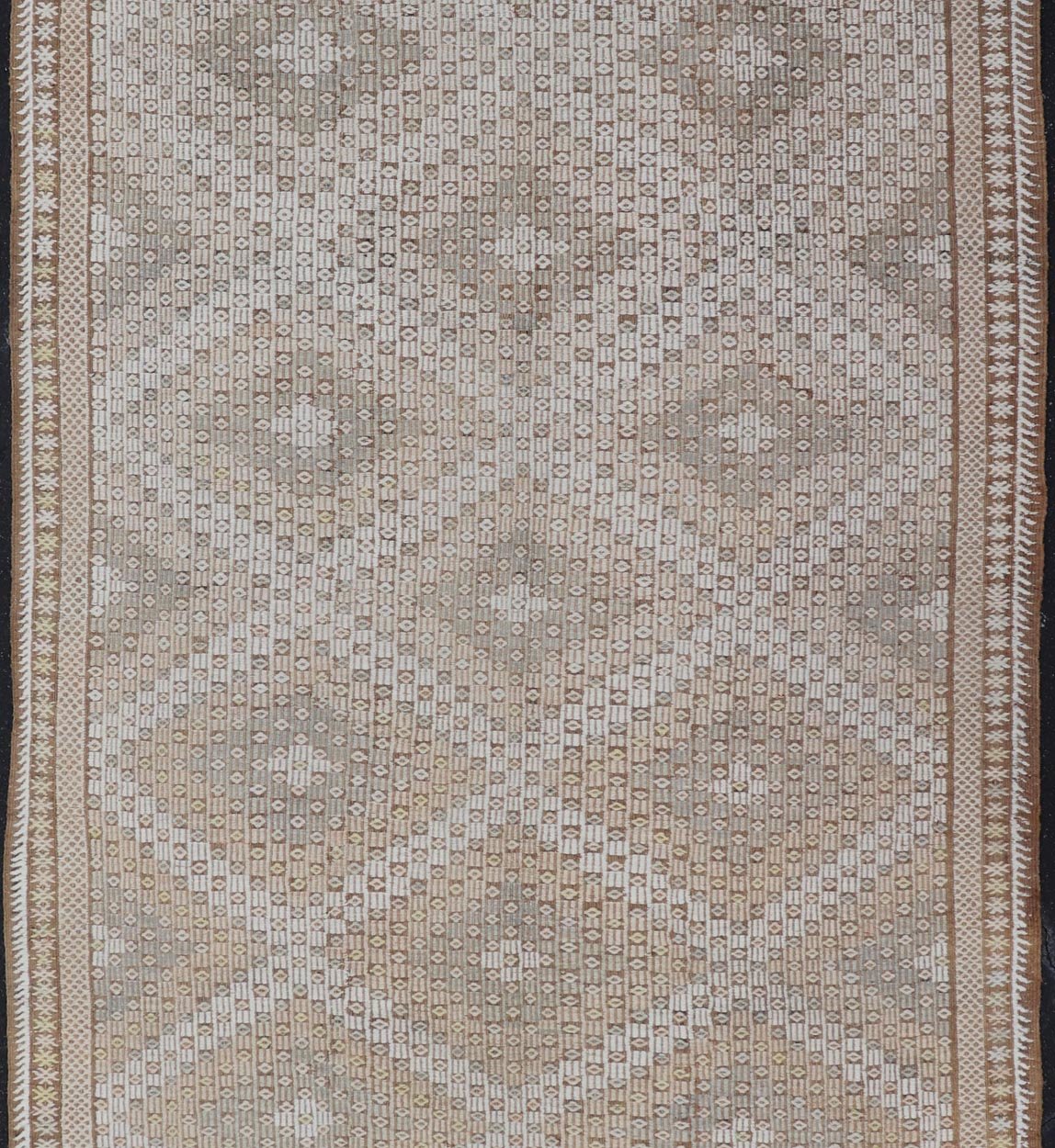 nan - Keivan Woven ArtsEN - 13764 - 26028Rug
