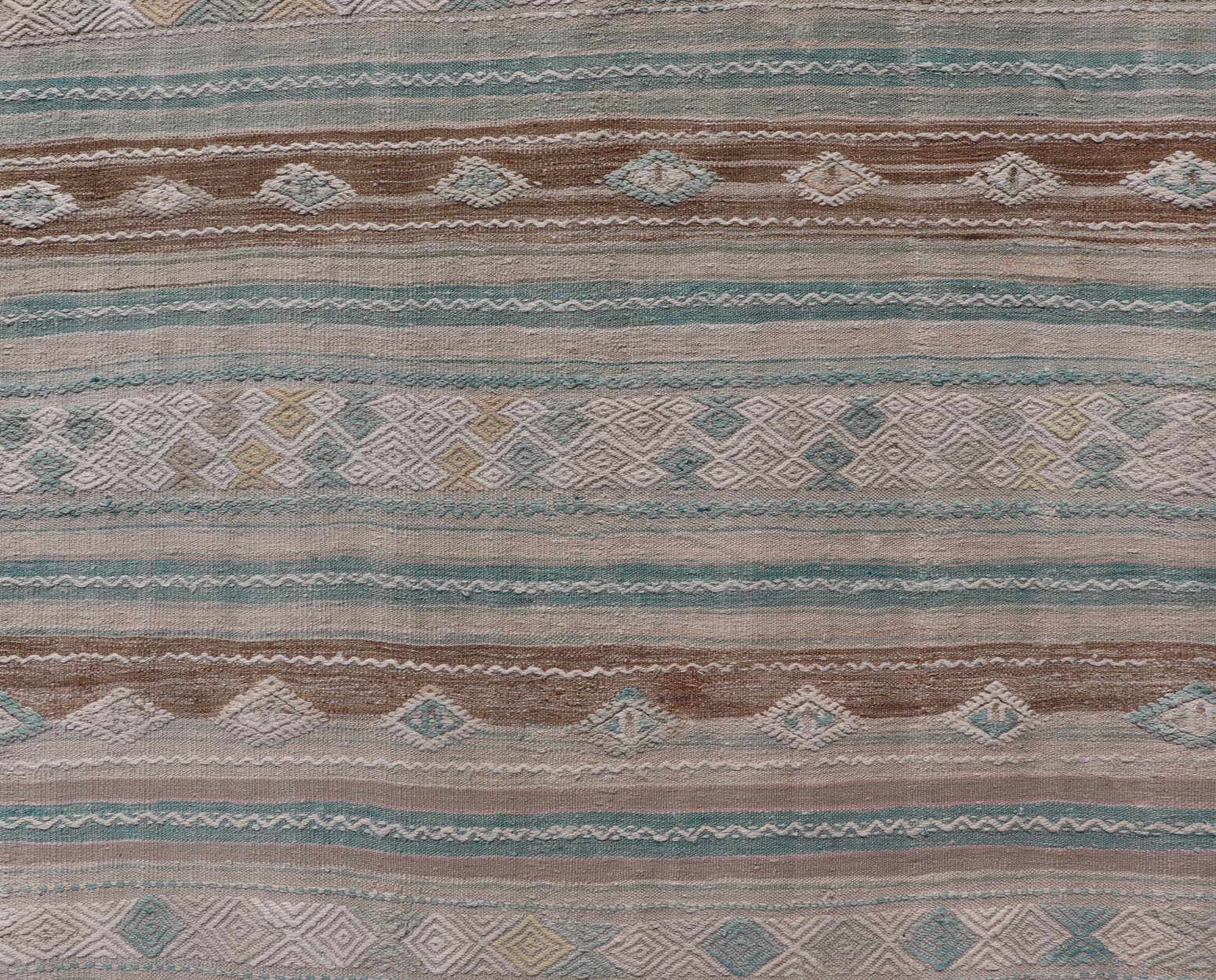 Striped Turkish Hand Woven Flat - Weave Kilim in Muted Colors and Tribal Motifs Turkish Kilim vintage carpet in light taupe, seafoam greenish color, light brown, and cream, Keivan Woven Arts / rug EN - 13956, country of origin / type: Turkey / Ki... - Keivan Woven ArtsEN - 13956 - 18848Rug