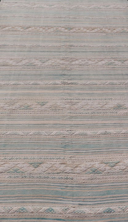 Turkish Gallery Flat - Weave Kilim in Muted Colors with Stripes and Embroideries large gallery Turkish Kilim vintage carpet in light taupe, light green, cream, and tan Keivan Woven Arts / rug EN - 13968, country of origin / type: Turkey / Kilim, ... - Keivan Woven ArtsEN - 13968 - 18866Rug