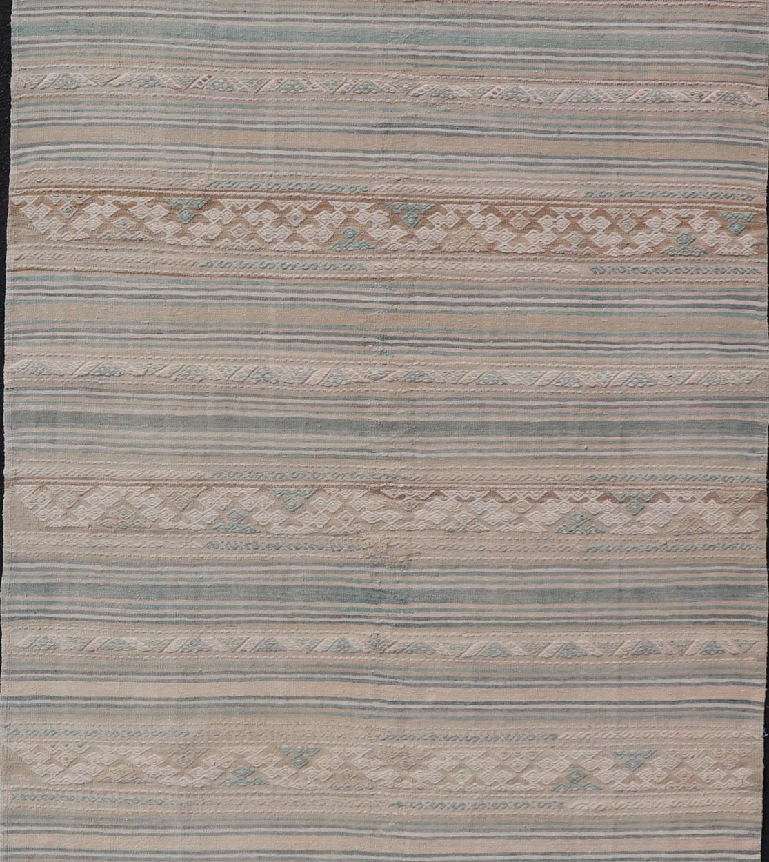 Turkish Gallery Flat - Weave Kilim in Muted Colors with Stripes and Embroideries large gallery Turkish Kilim vintage carpet in light taupe, light green, cream, and tan Keivan Woven Arts / rug EN - 13968, country of origin / type: Turkey / Kilim, ... - Keivan Woven ArtsEN - 13968 - 18866Rug