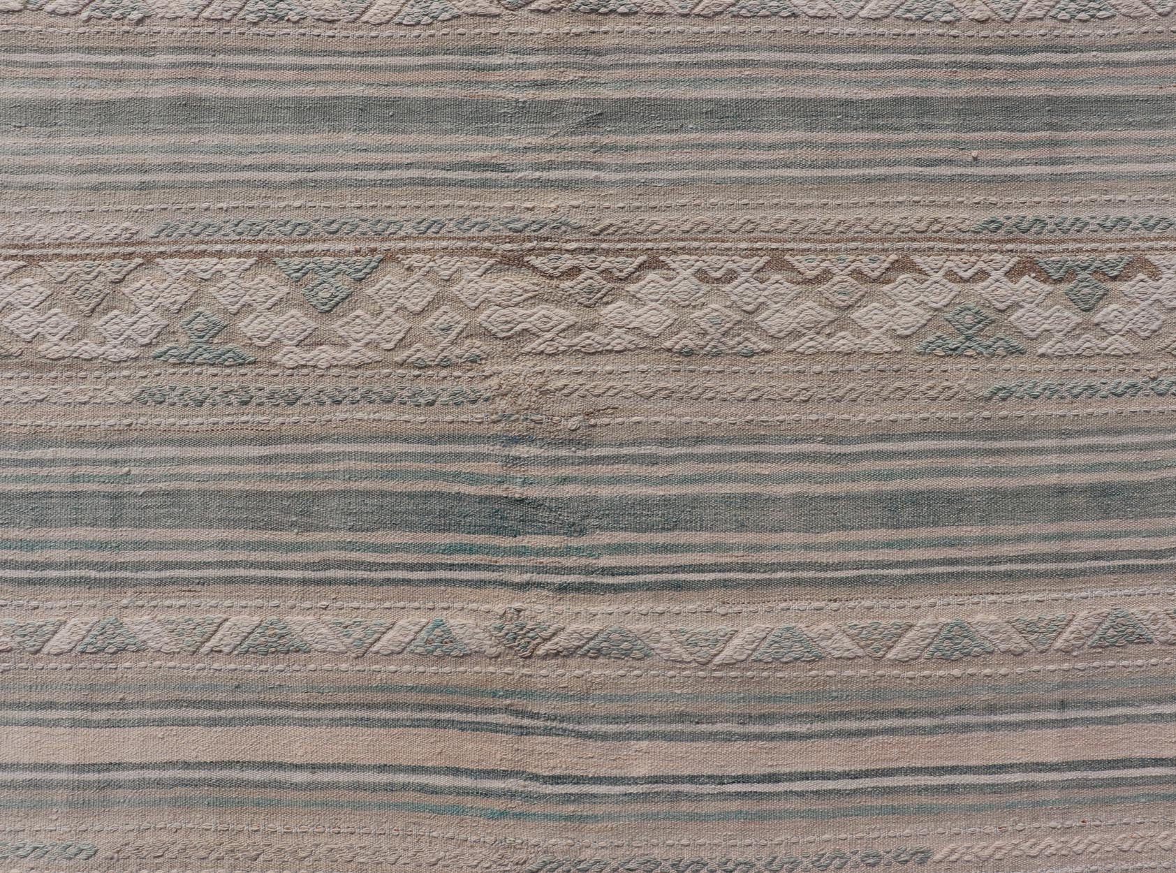 Turkish Gallery Flat - Weave Kilim in Muted Colors with Stripes and Embroideries large gallery Turkish Kilim vintage carpet in light taupe, light green, cream, and tan Keivan Woven Arts / rug EN - 13968, country of origin / type: Turkey / Kilim, ... - Keivan Woven ArtsEN - 13968 - 18866Rug