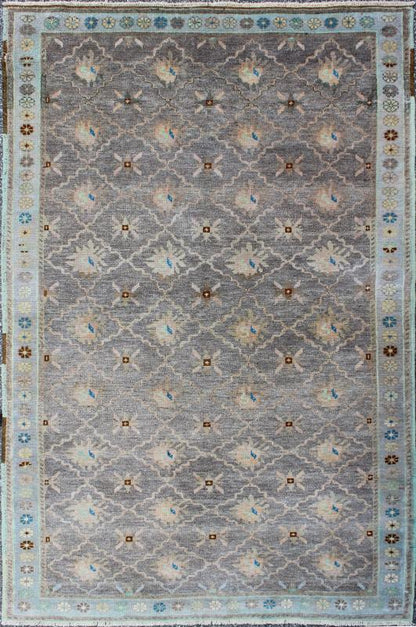 Vintage Turkish Oushak Rug in Gray/Lavender, light Blue, Salmon, Green. Turkish Oushak carpet with all - over design, Keivan Woven Arts/rug/ EN - 140044, country of origin / type: Turkey / Oushak, circa 1940 Measures: 3'9 x 5'10 This... - Keivan Woven ArtsEN - 140044 - 5556Rug