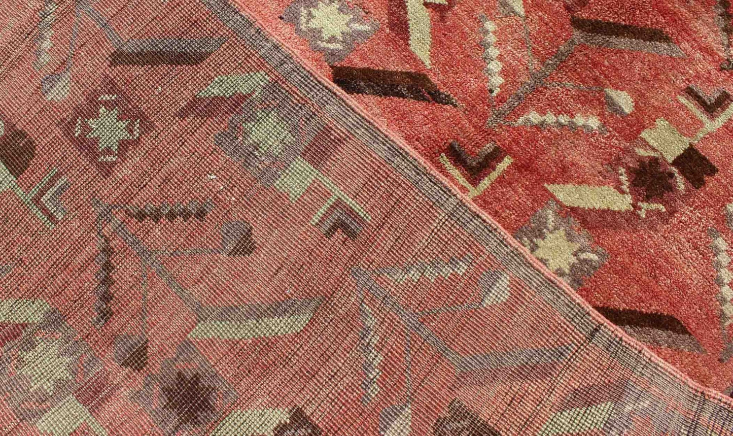 Turkish Oushak Vintage Carpet with Tribal Figures Set soft Red Pink Background Oushak Vintage Carpet with Tribal Figures Set on a Faint Red/Pink Background Keivan Woven Arts/ rug#EN - 140087 origin/Turkey, Hand knotted vintage rug. Measure... - Keivan Woven ArtsEN - 140087 - 5572Rug