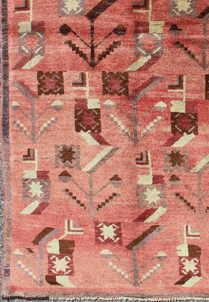 Turkish Oushak Vintage Carpet with Tribal Figures Set soft Red Pink Background Oushak Vintage Carpet with Tribal Figures Set on a Faint Red/Pink Background Keivan Woven Arts/ rug#EN - 140087 origin/Turkey, Hand knotted vintage rug. Measure... - Keivan Woven ArtsEN - 140087 - 5572Rug