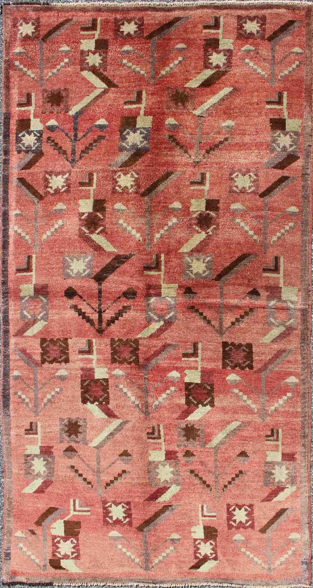 Turkish Oushak Vintage Carpet with Tribal Figures Set soft Red Pink Background Oushak Vintage Carpet with Tribal Figures Set on a Faint Red/Pink Background Keivan Woven Arts/ rug#EN - 140087 origin/Turkey, Hand knotted vintage rug. Measure... - Keivan Woven ArtsEN - 140087 - 5572Rug