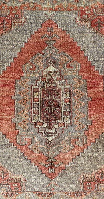 Colorful Vintage Turkish Oushak Rug with Geometric - Tribal Motifs Keivan Woven Arts/ rug/EN - 140179 origin/Turkey Measures: 3'7 x 5'3. This vintage Oushak rug features an beautiful design and color combination. The central medallion is comp... - Keivan Woven ArtsEN - 140179 - 6031Rug