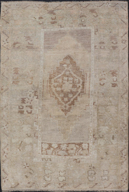 nan - Keivan Woven ArtsEN - 140219 - 27018Rug
