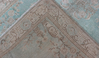 Vintage Turkish Rug With Khotan Design in Sea Foam Blue, Taupe and Light Brown .Vintage Turkish Rug with Khotan Design in Sea Foam Blue, Taupe and Light Brown. mid 20th Century Rug/ EN - 140242 Keivan Woven Arts Inspired by Asian motifs and Weste... - Keivan Woven ArtsEN - 140242 - 5606Rug