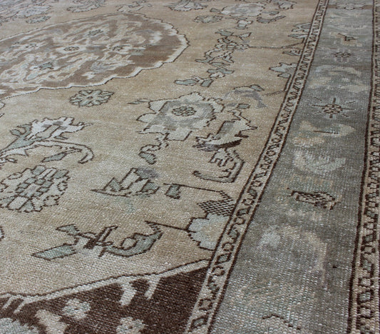 Elegant Vintage Turkish Oushak Rug with Ornate Floral Medallion Design kwarugs Elegant vintage Turkish Oushak rug with ornate floral Medallion design in taupe, charcoal, brown rug en - 140249, country of origin / type: Turkey / Oushak, circa 1940 ... - Keivan Woven ArtsEN - 140249 - 5612