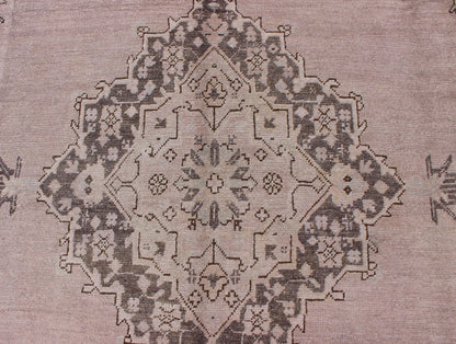 Antique Oushak With Medallion design in Lavender, Charcoal Brown, pale blue Antique Oushak With Medallion design. Keivan Woven Arts / rug/ EN - 140261, country of origin / type: Turkey / Oushak, circa 1930's Early - 20th century Measures: 8... - Keivan Woven ArtsEN - 140261 - 5616Rug