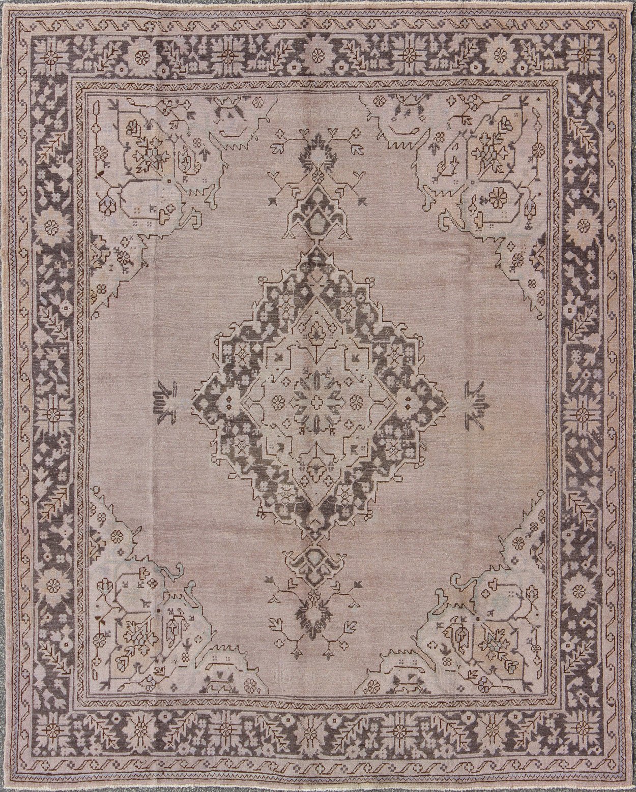 Antique Oushak With Medallion design in Lavender, Charcoal Brown, pale blue Antique Oushak With Medallion design. Keivan Woven Arts / rug/ EN - 140261, country of origin / type: Turkey / Oushak, circa 1930's Early - 20th century Measures: 8... - Keivan Woven ArtsEN - 140261 - 5616Rug
