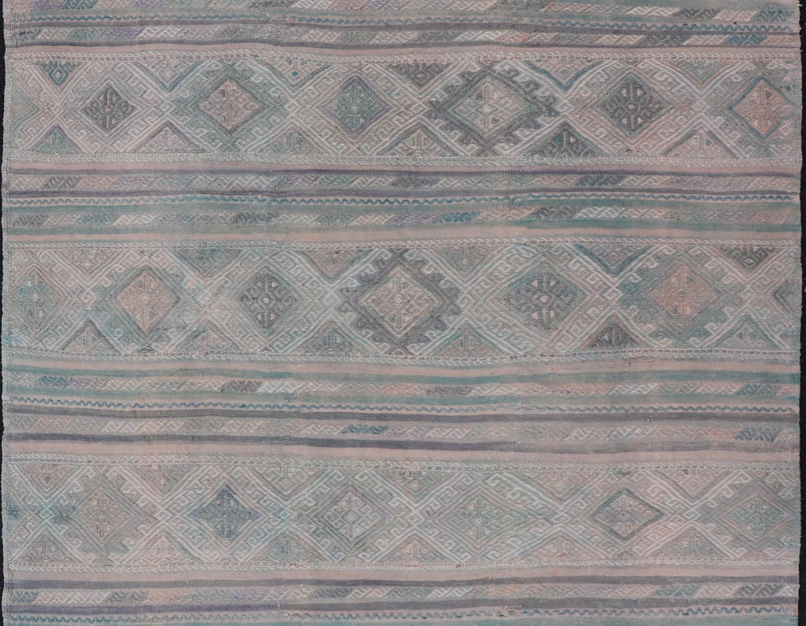 Turkish Vintage Kilim Flat - Weave with Embroideries Kilim in Pastel Color. geometric stripe design Vintage Kilim from Turkey, Keivan Woven Arts / rug EN - 14029, country of origin / type: Turkey / Kilim, circa 1950 Measures: 5'4 x 7'7 - Keivan Woven ArtsEN - 14029 - 23947Rug