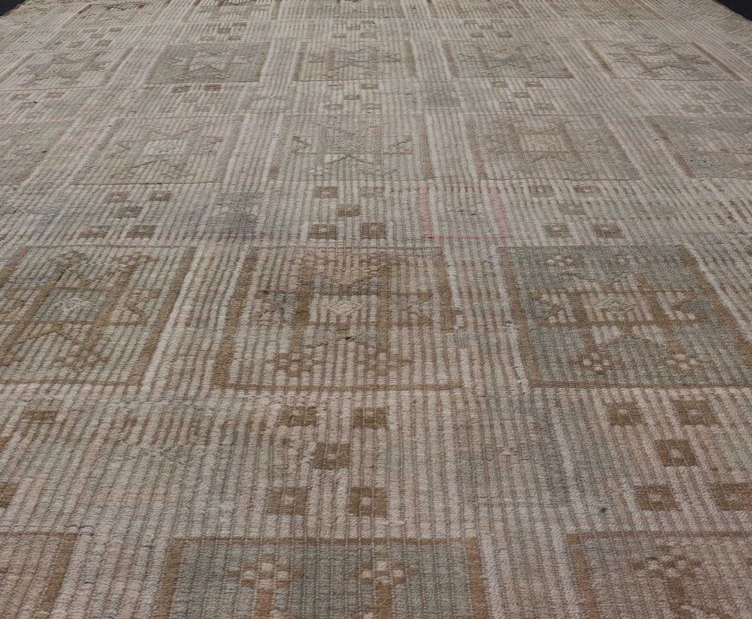 Vintage Turkish Embroidered Square Designed Kilim in Tan, Cream, and Light Green. Keivan Woven Arts / rug/EN - 14030, country of origin / type: Turkey / Kilim, circa 1950 Measures: 7'6 x 9'5 This Embroidered kilim rug from Turkey features an all - o... - Keivan Woven ArtsEN - 14030 - 23732Rug