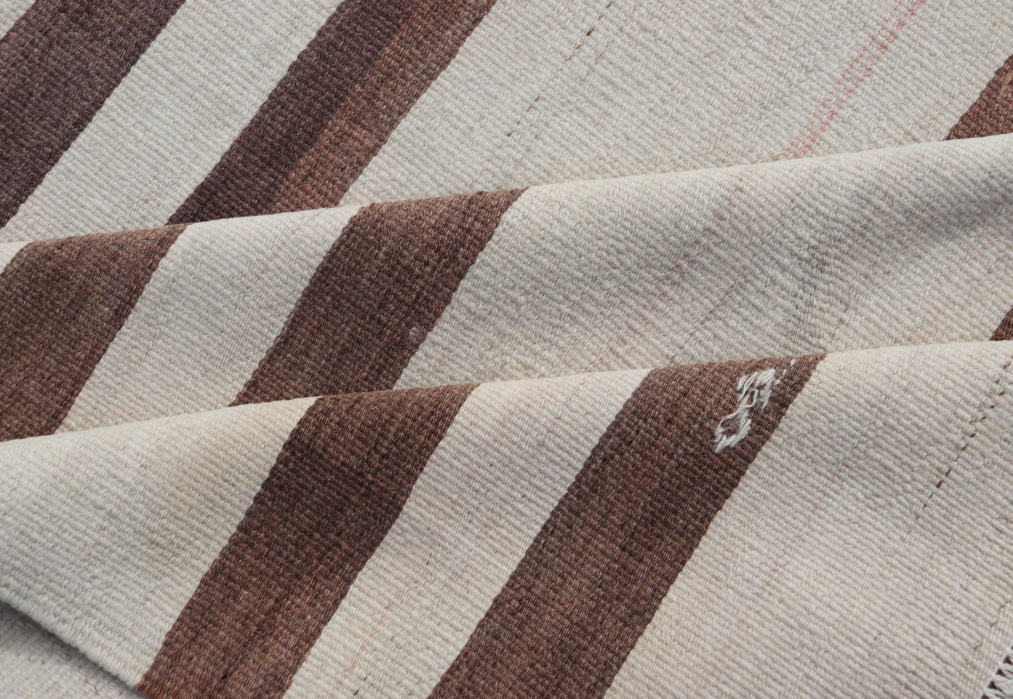Measures: 9'4 x 11'4 Vintage Turkish Flat - Weave Muted Colored Kilim in Taupe, Brown and Cream. Keivan Woven Arts / rug EN - 14035, country of origin / type: Turkey / Kilim, circa 1950 This vintage flat - woven Kilim features a minimalist design ... - Keivan Woven ArtsEN - 14035 - 22716Rug