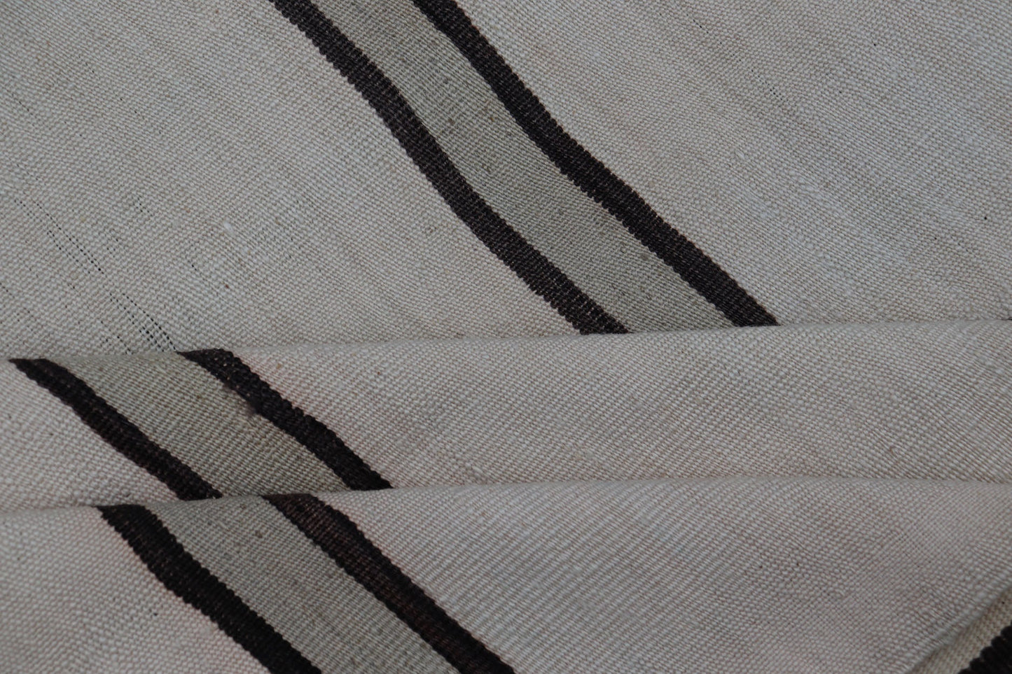 Turkish Vintage Gallery Flat - Weave in Brown, Gray, And, Ivory with Stripe Design. Keivan Woven Arts / rug EN - 14036, country of origin / type: Turkey / Kilim, circa 1950 Measures: 5'4 x 12'0 This vintage striped design Turkish Kilim rendered in s... - Keivan Woven ArtsEN - 14036 - 23169Rug