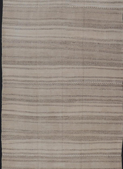 Measures: 4'6 x 13'0 Vintage Turkish Flat - Weave Gallery Runner with Minimalist & Modern Design. Keivan Woven Arts / rug / EN - 14040, country of origin / type: Turkey / Kilim, circa 1960 This softly striped - design vintage runner from Turkey fe... - Keivan Woven ArtsEN - 14040 - 21769Rug