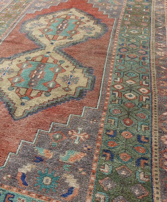 Green and Orange Turkish Oushak Rug Vintage Dual Diamond Medallions kwarugs Green and orange Turkish Oushak rug vintage dual diamond medallions, rug tu - en - 140417, country of origin / type: Turkey / Oushak, circa 1940 This vintage Turkish ... - Keivan Woven ArtsEN - 140417 - 5652Rug