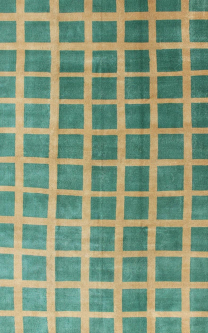 Green and Yellow Minimalist design Turkish Mid - Century Modern rug, rug en - 140442, country of origin / type: Turkey / Oushak, circa 1950. This modern - design vintage Turkish rug features a minimalist geometric large checkerboard pattern set atop a... - Keivan Woven ArtsEN - 140442 - 6366Rug